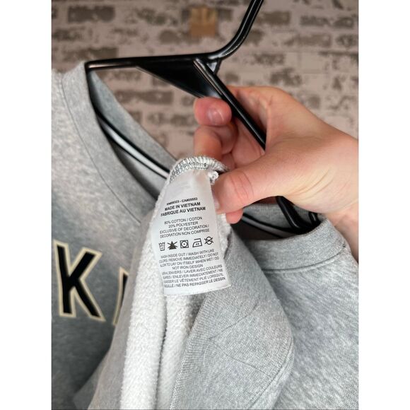 Nike | women nike air pullover crewneck - Picture 9 of 10